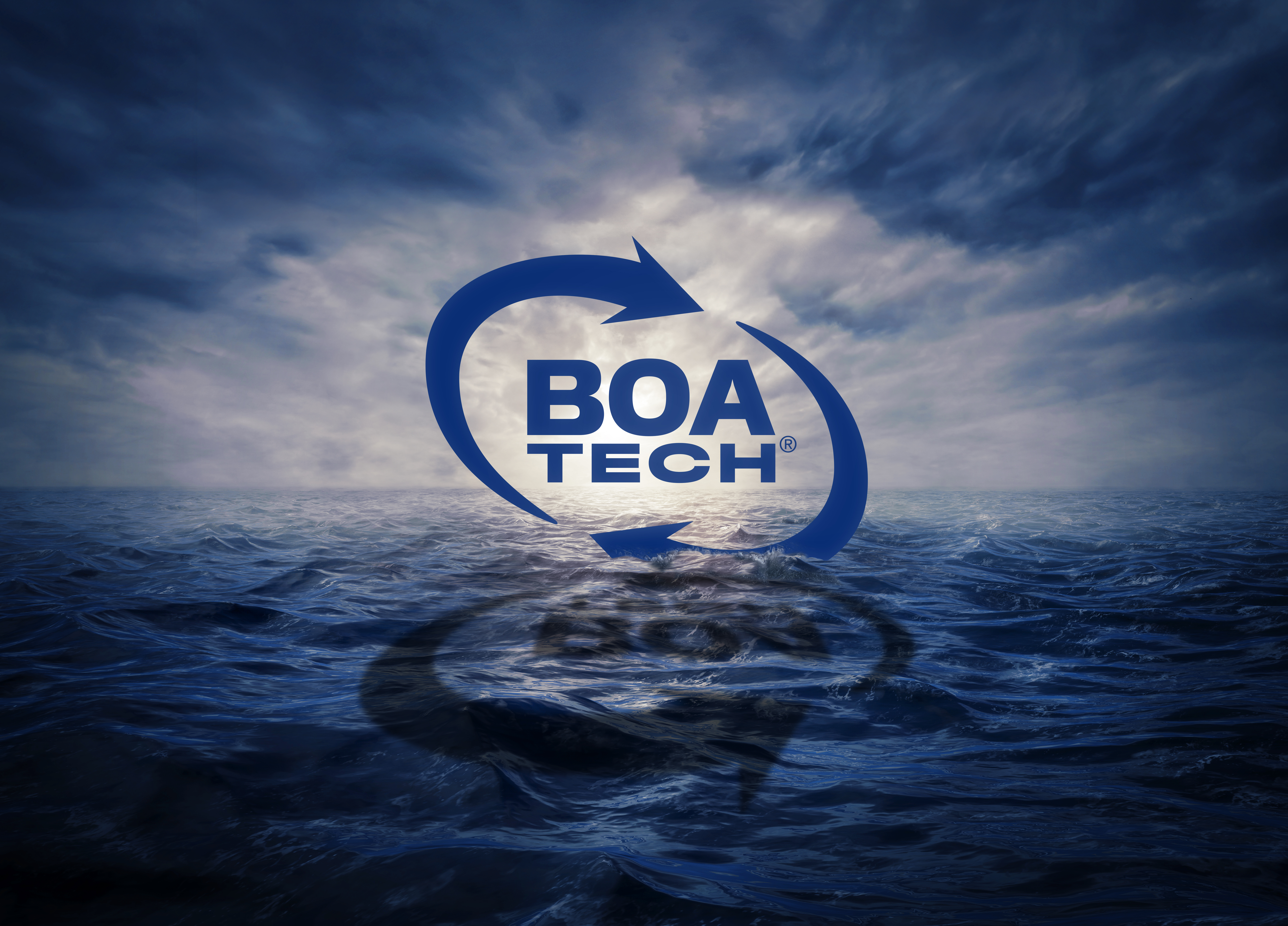 BOATECH Logo Vand Foto Wide Max